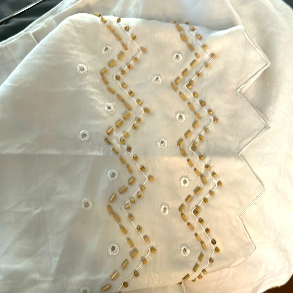 White linen pants size 10. Perfect for summer🌞